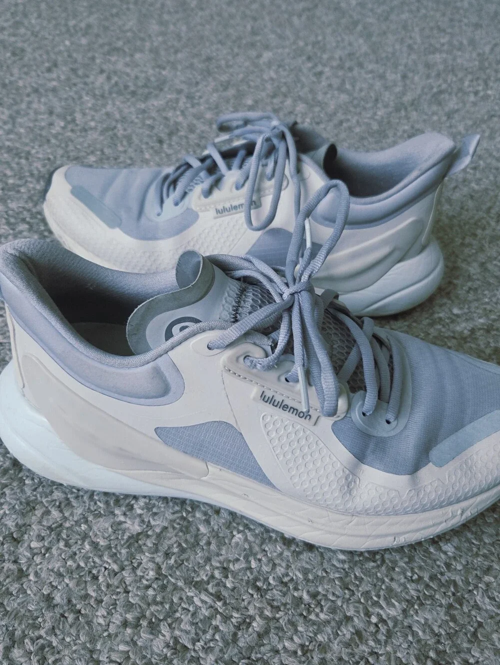 Lululemon Women's Blissfeel Trail‎ Running Shoes Size 8 Baked Clay/ Silver Drop